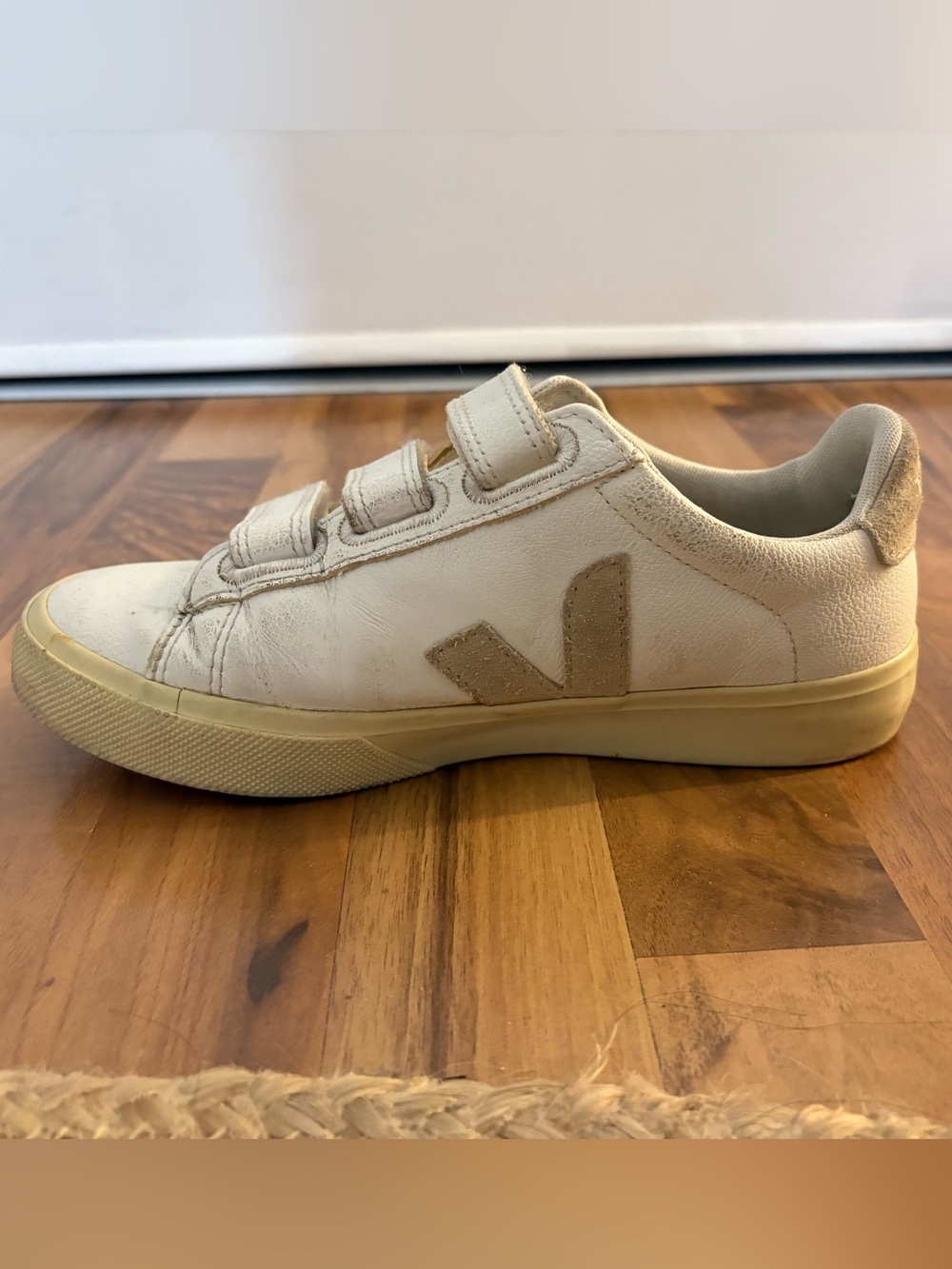 Veja | Women’s White Recife Sneakers